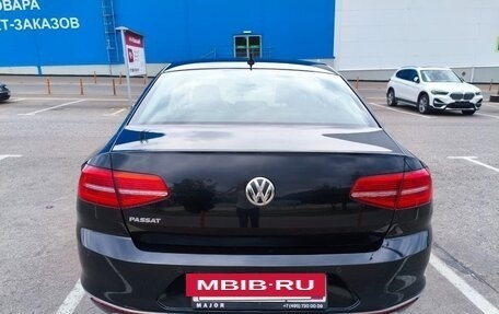 Volkswagen Passat B8 рестайлинг, 2018 год, 2 300 000 рублей, 7 фотография
