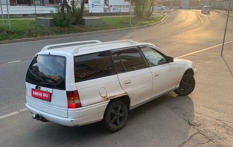 Opel Astra F, 1993 год, 99 999 рублей, 2 фотография