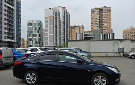 Hyundai Sonata VI, 2010 год, 940 000 рублей, 5 фотография