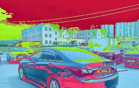 Hyundai Sonata VI, 2010 год, 940 000 рублей, 4 фотография