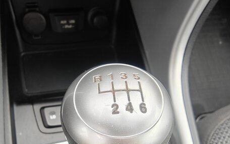 Hyundai Sonata VI, 2010 год, 940 000 рублей, 15 фотография