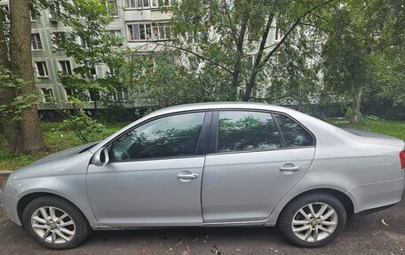 Volkswagen Jetta VI, 2009 год, 540 000 рублей, 2 фотография