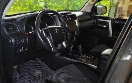 Toyota 4Runner V, 2016 год, 2 999 999 рублей, 5 фотография