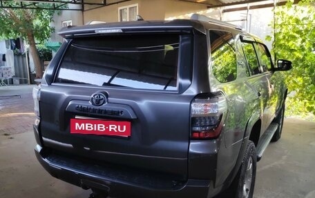 Toyota 4Runner V, 2016 год, 2 999 999 рублей, 3 фотография