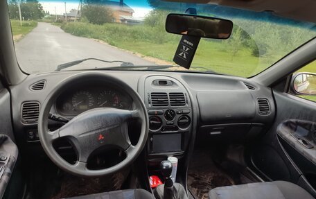 Mitsubishi Carisma I, 1998 год, 170 000 рублей, 5 фотография