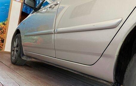 Toyota Corolla, 2004 год, 650 000 рублей, 8 фотография