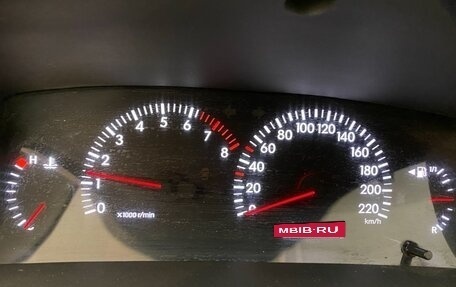 Toyota Corolla, 2004 год, 650 000 рублей, 2 фотография