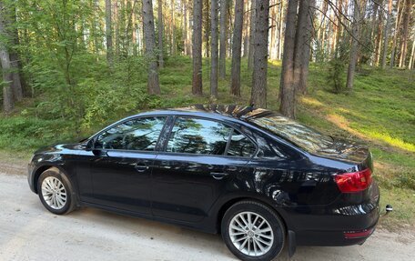Volkswagen Jetta VI, 2014 год, 850 000 рублей, 2 фотография