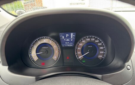 Hyundai Solaris II рестайлинг, 2013 год, 870 000 рублей, 15 фотография