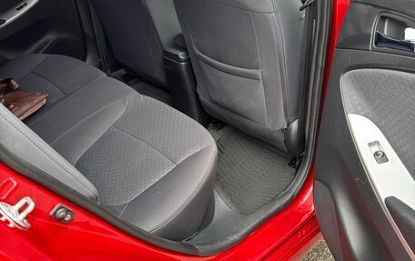 Hyundai Solaris II рестайлинг, 2013 год, 870 000 рублей, 12 фотография