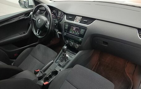 Skoda Octavia, 2015 год, 1 300 000 рублей, 19 фотография