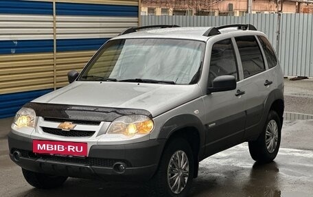 Chevrolet Niva I рестайлинг, 2012 год, 449 000 рублей, 2 фотография