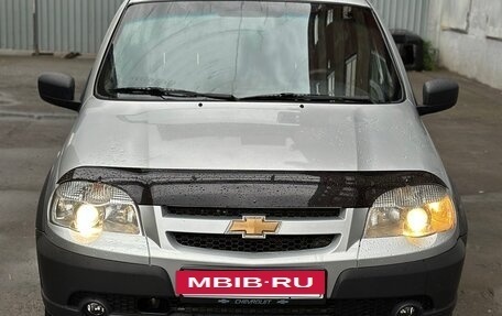 Chevrolet Niva I рестайлинг, 2012 год, 449 000 рублей, 3 фотография