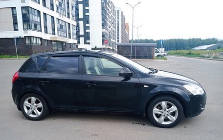 KIA cee'd I рестайлинг, 2009 год, 700 000 рублей, 9 фотография
