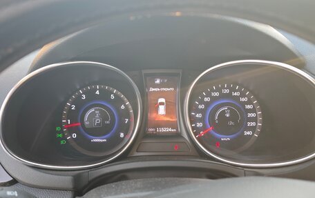 Hyundai Santa Fe III рестайлинг, 2012 год, 1 820 000 рублей, 6 фотография