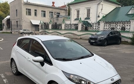 Ford Fiesta, 2016 год, 900 000 рублей, 3 фотография