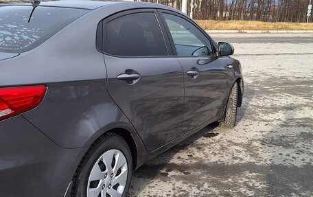 KIA Rio III рестайлинг, 2015 год, 1 040 000 рублей, 2 фотография