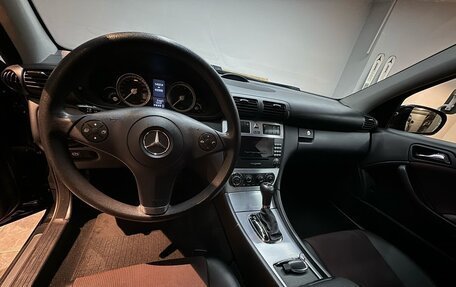 Mercedes-Benz C-Класс, 2008 год, 1 070 000 рублей, 1 фотография