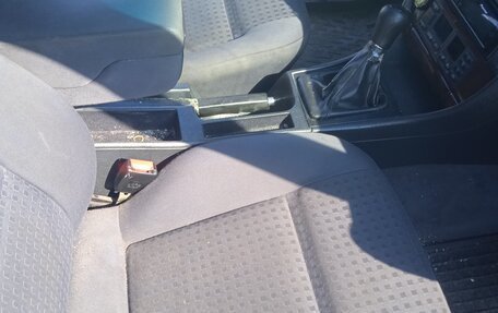 Audi A6, 1995 год, 257 000 рублей, 5 фотография