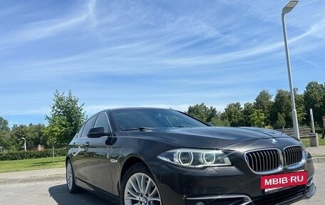BMW 5 серия, 2014 год, 2 800 000 рублей, 2 фотография