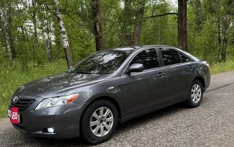 Toyota Camry, 2006 год, 850 000 рублей, 5 фотография