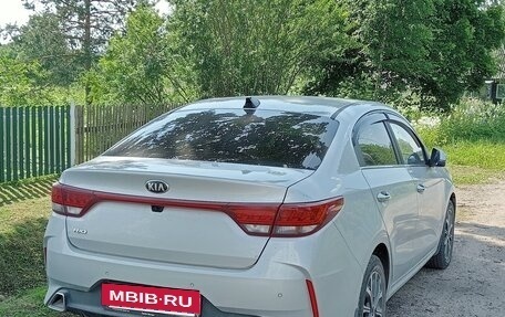 KIA Rio IV, 2021 год, 1 900 000 рублей, 3 фотография