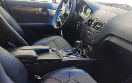Mercedes-Benz C-Класс, 2008 год, 890 000 рублей, 4 фотография