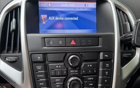 Opel Astra J, 2013 год, 810 000 рублей, 11 фотография