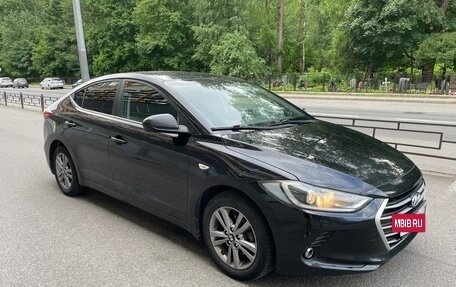 Hyundai Elantra VI рестайлинг, 2016 год, 1 400 000 рублей, 3 фотография
