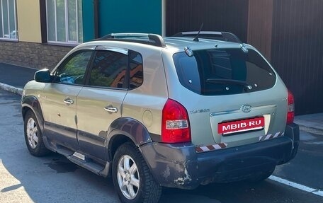 Hyundai Tucson III, 2004 год, 380 000 рублей, 8 фотография