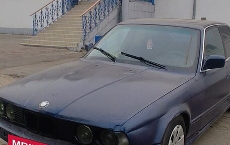 BMW 5 серия, 1991 год, 150 000 рублей, 3 фотография