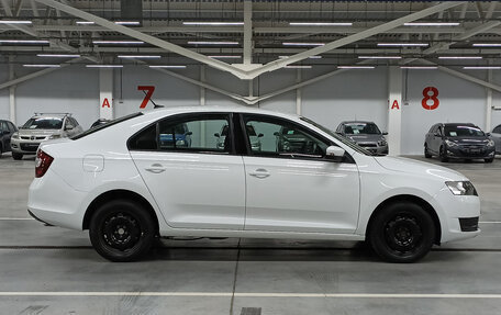 Skoda Rapid I, 2018 год, 1 349 000 рублей, 5 фотография