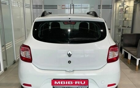 Renault Sandero II рестайлинг, 2021 год, 949 000 рублей, 3 фотография