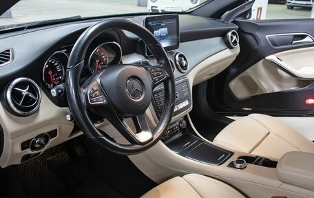 Mercedes-Benz CLA, 2016 год, 2 300 000 рублей, 16 фотография