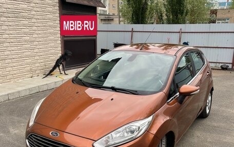 Ford Fiesta, 2015 год, 790 000 рублей, 2 фотография