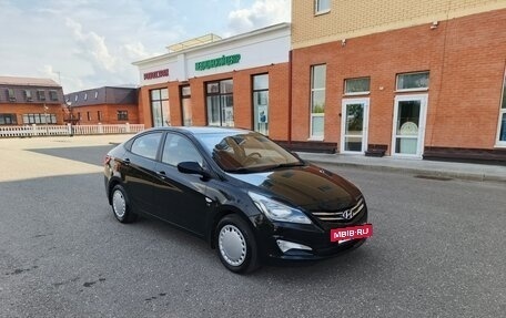 Hyundai Solaris II рестайлинг, 2014 год, 892 000 рублей, 25 фотография