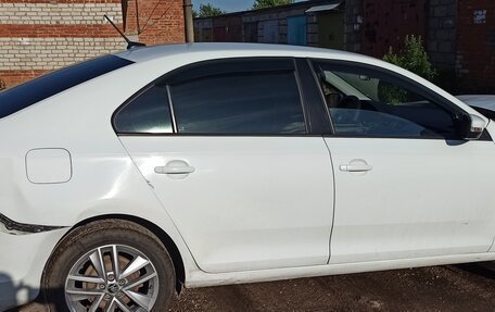 Skoda Rapid I, 2018 год, 695 000 рублей, 27 фотография