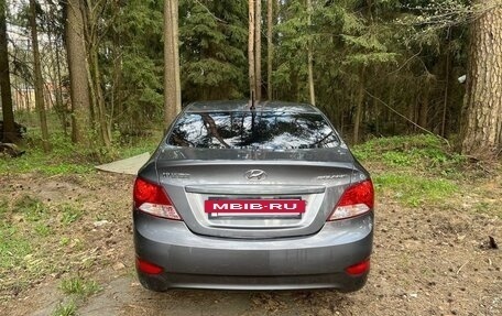 Hyundai Solaris II рестайлинг, 2011 год, 600 000 рублей, 4 фотография