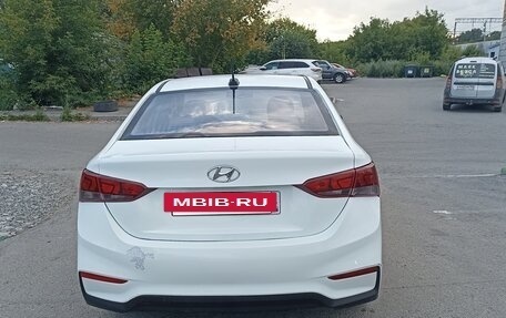 Hyundai Solaris II рестайлинг, 2017 год, 799 000 рублей, 5 фотография