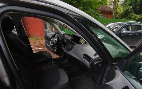 Citroen C4 Picasso II рестайлинг, 2017 год, 1 350 000 рублей, 8 фотография