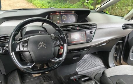 Citroen C4 Picasso II рестайлинг, 2017 год, 1 350 000 рублей, 14 фотография