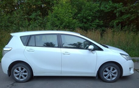 Toyota Verso I, 2014 год, 7 фотография