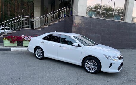 Toyota Camry, 2014 год, 2 450 000 рублей, 3 фотография