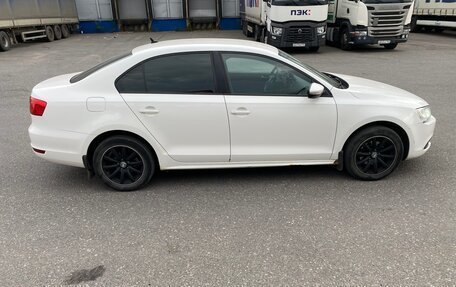 Volkswagen Jetta VI, 2014 год, 750 000 рублей, 4 фотография