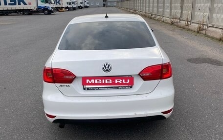 Volkswagen Jetta VI, 2014 год, 750 000 рублей, 3 фотография