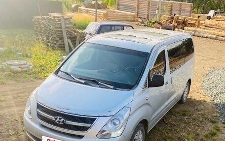 Hyundai Grand Starex Grand Starex I рестайлинг 2, 2008 год, 1 170 000 рублей, 2 фотография