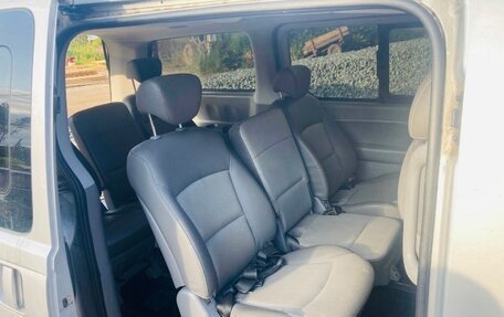 Hyundai Grand Starex Grand Starex I рестайлинг 2, 2008 год, 1 170 000 рублей, 18 фотография