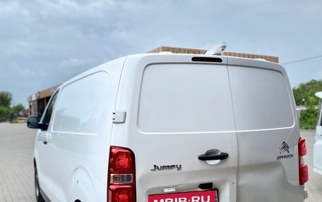 Citroen Jumpy III, 2019 год, 1 920 000 рублей, 4 фотография