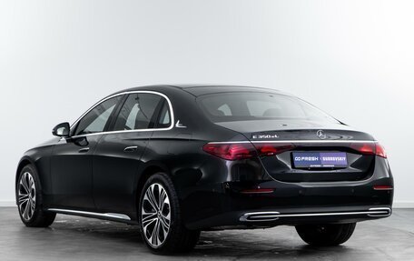 Mercedes-Benz E-Класс, 2024 год, 6 999 000 рублей, 2 фотография
