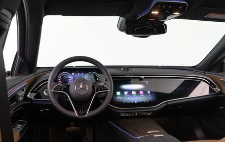 Mercedes-Benz E-Класс, 2024 год, 6 999 000 рублей, 6 фотография